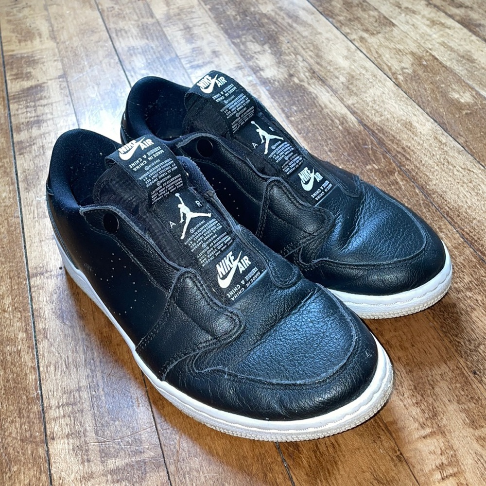 Black Nike Air Jordans